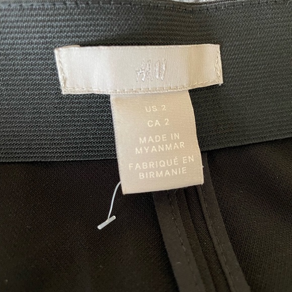 H&M high waisted short - Picture 4 of 4